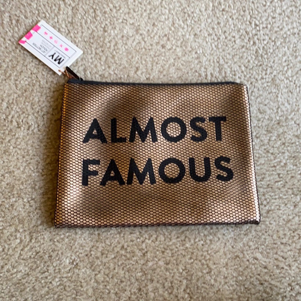 MY Tagalongs Jetsetter Pouch “Almost Famous”